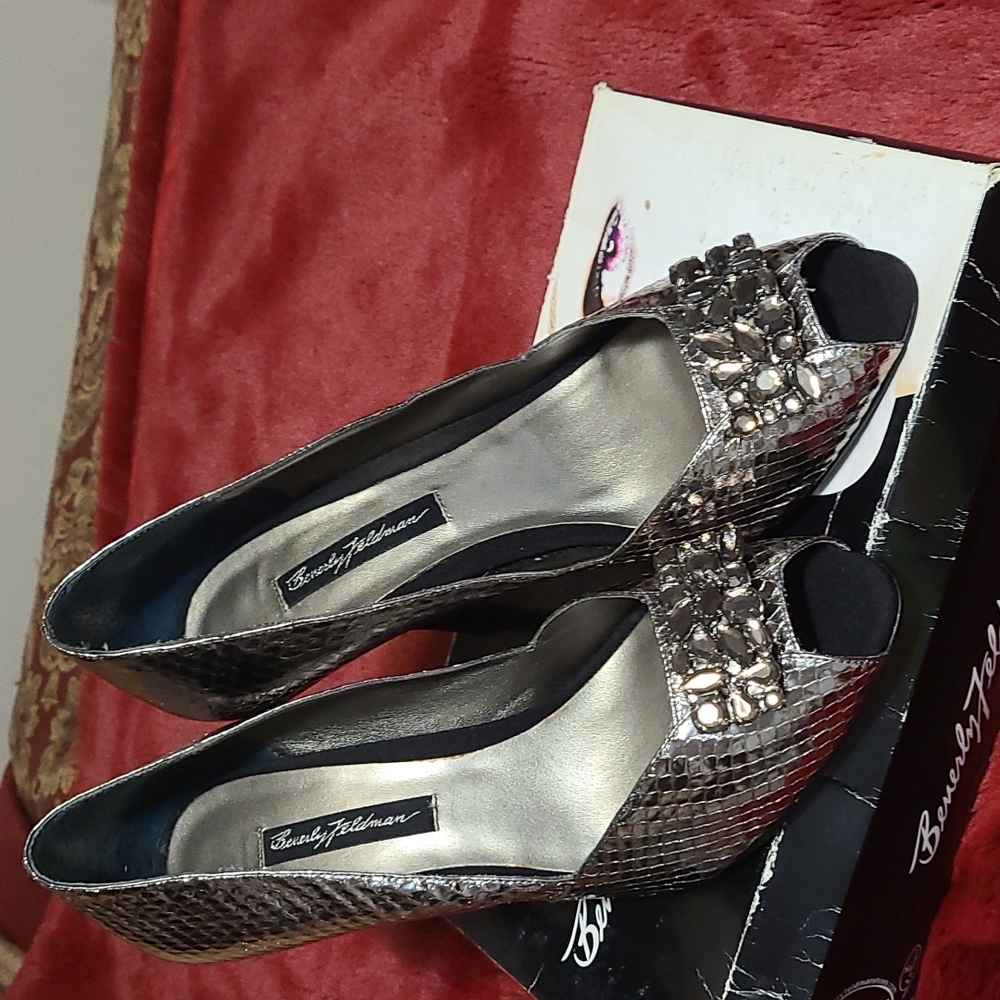 Dark silver/ gray size 10.5 11 Beverly Feldman heels with crystal stones.